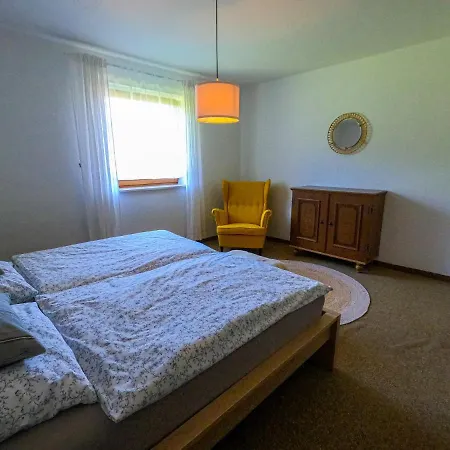 Gruentenglueck Apartament *